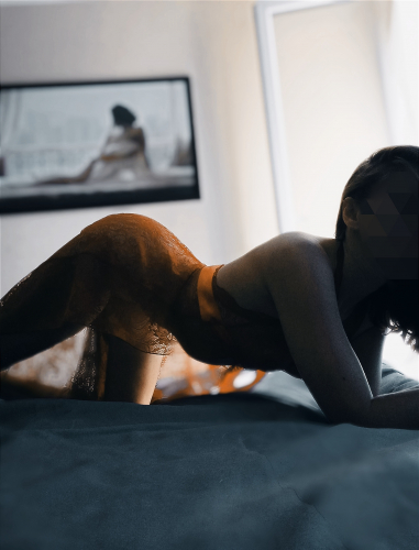 Индивидуалка СПб Лиза Брюнетка c 2 размером груди у метро Площадь Восстания Санкт-Петербург Фото-2